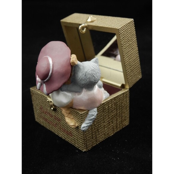 Hallmark Keepsake Ornament 1997 Sister to Sister - Picture 3 of 5